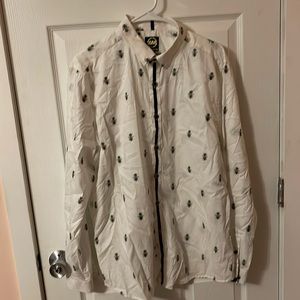 Men’s L Bee Dress Shirt